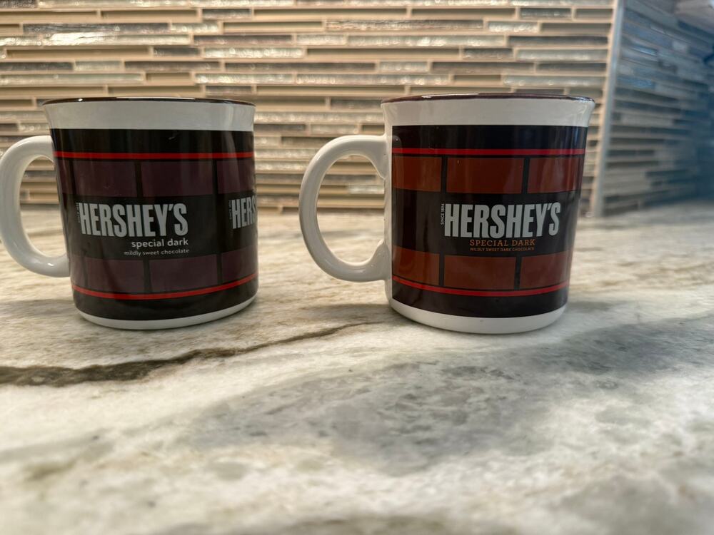 Lot of 2 Hershey's Special Dark Galerie Coffee Mugs